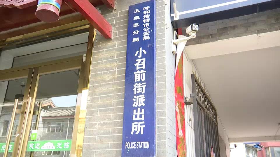 DƬ